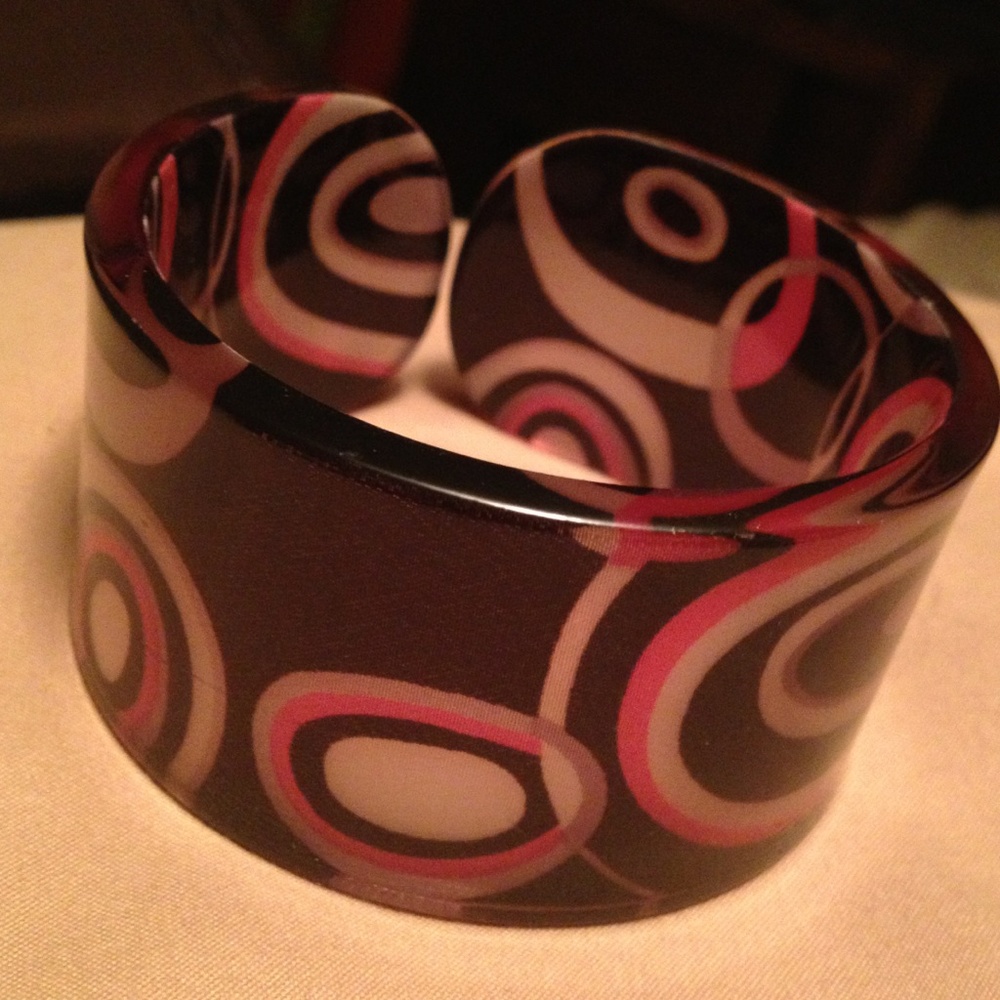 COPY - Groovy Acrylic Bangle Bracelet